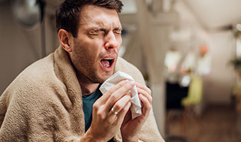 Comment protéger son nez et éviter qu'il ne devienne rouge pendant un rhume ?